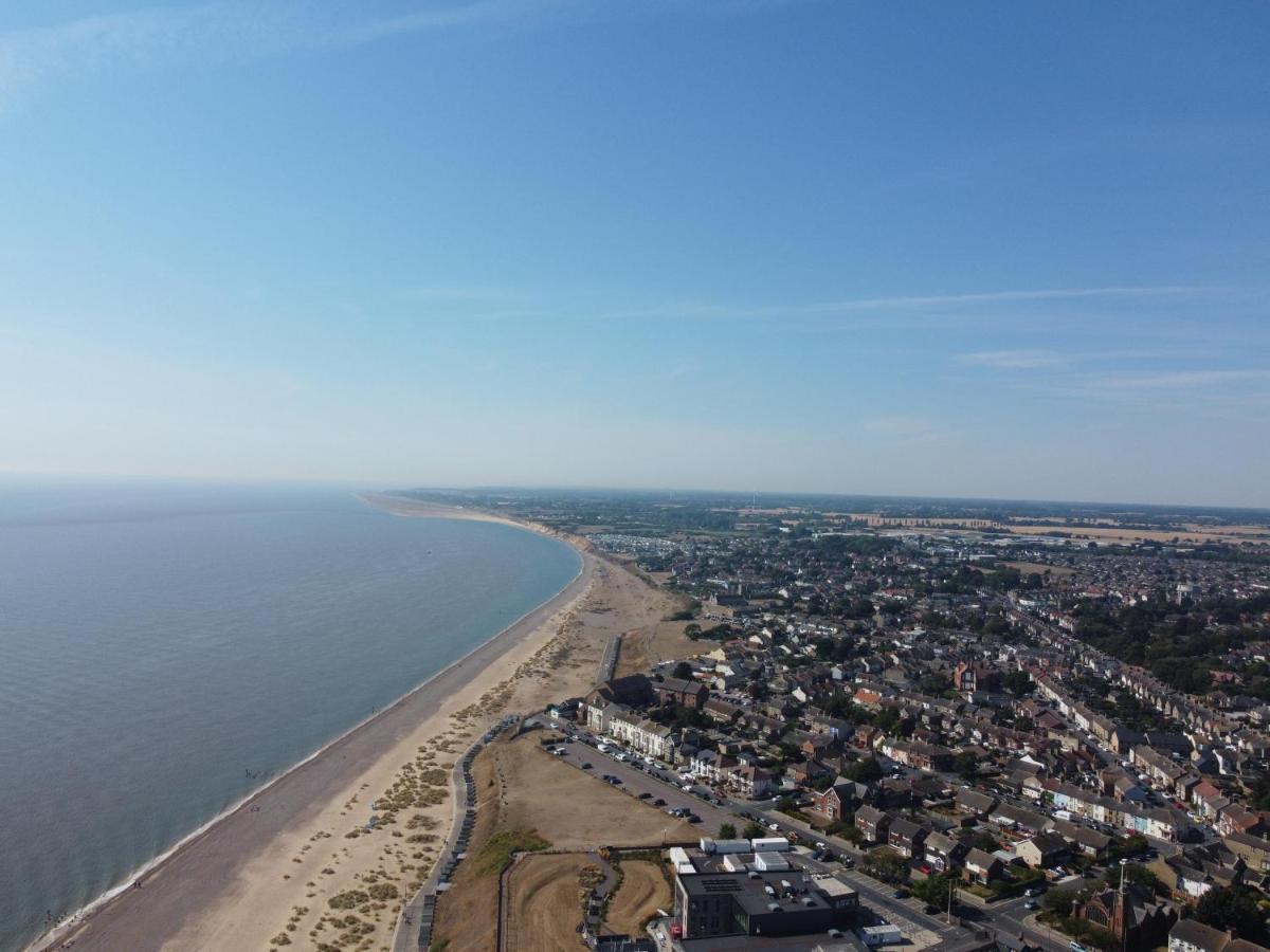 Lovely Caravan By The Beach In Pakefield, Suffolk Ref 68007Cl Lowestoft Dış mekan fotoğraf