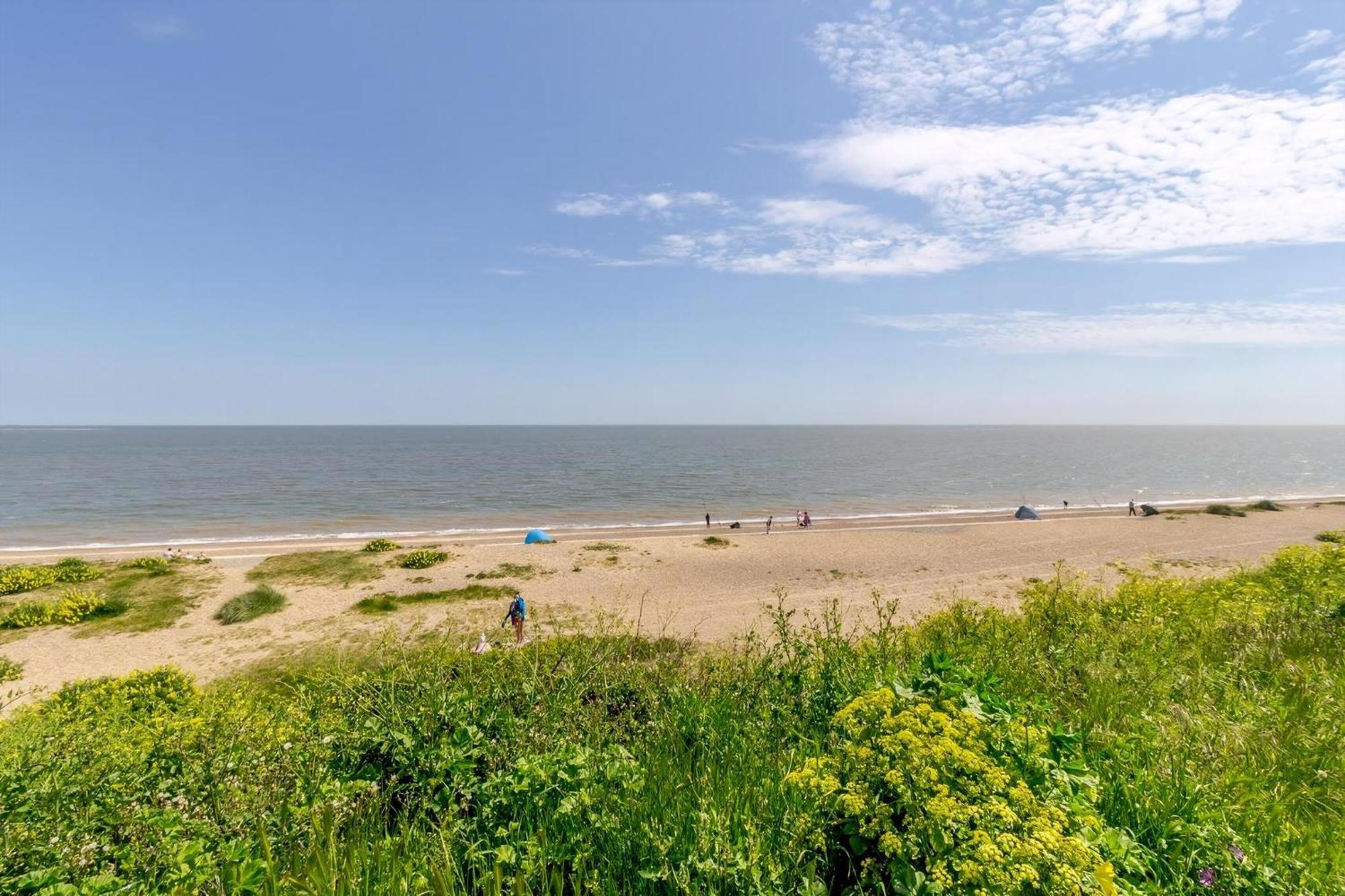 Lovely Caravan By The Beach In Pakefield, Suffolk Ref 68007Cl Lowestoft Dış mekan fotoğraf